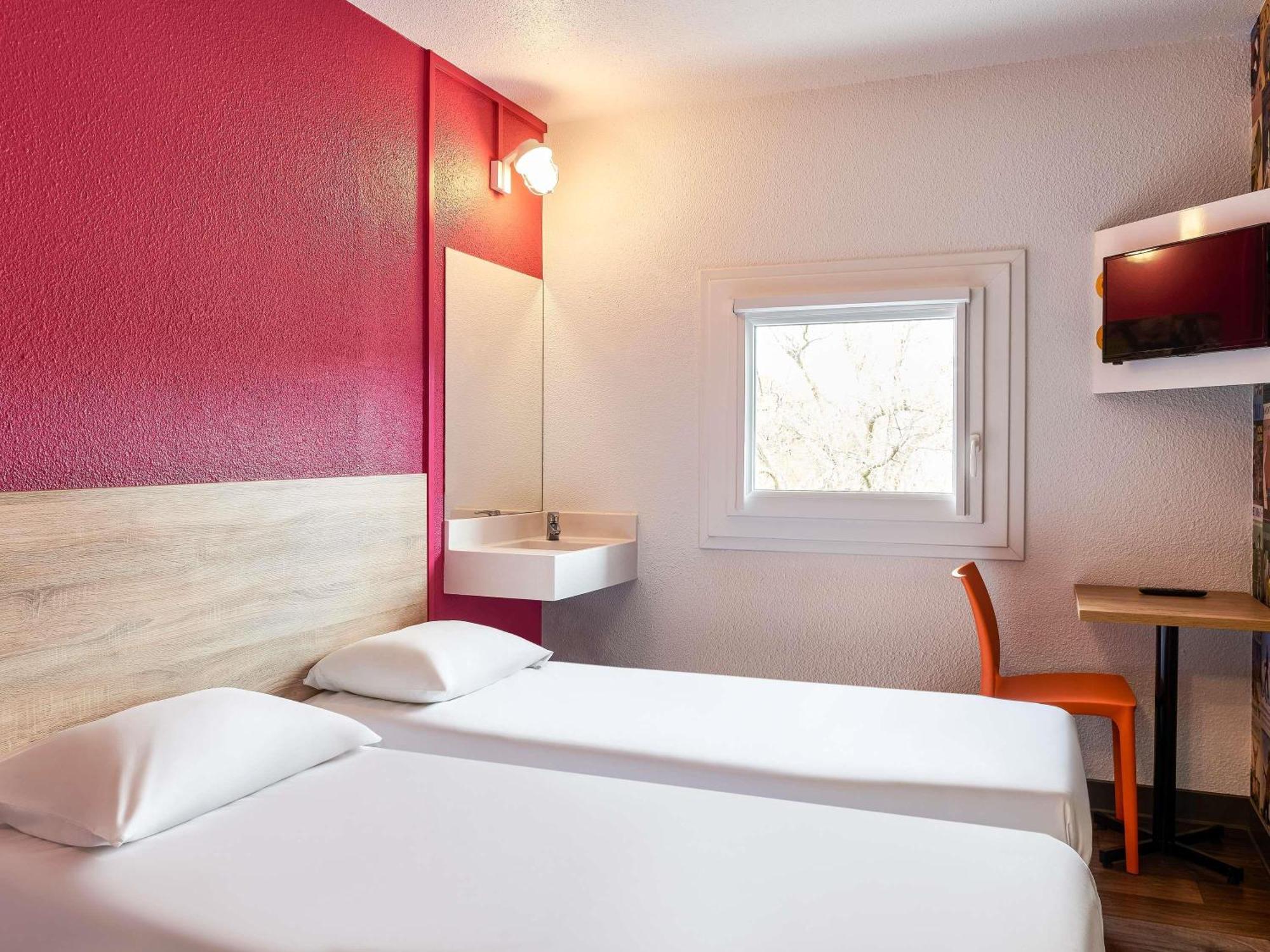 Hotelf1 Chilly Mazarin Les Champarts Екстер'єр фото